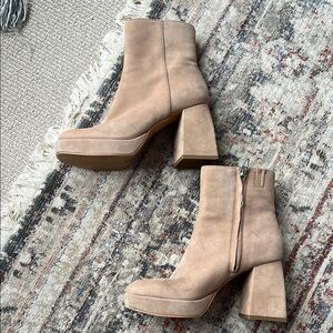 Tan suede Dolce Vita Booties